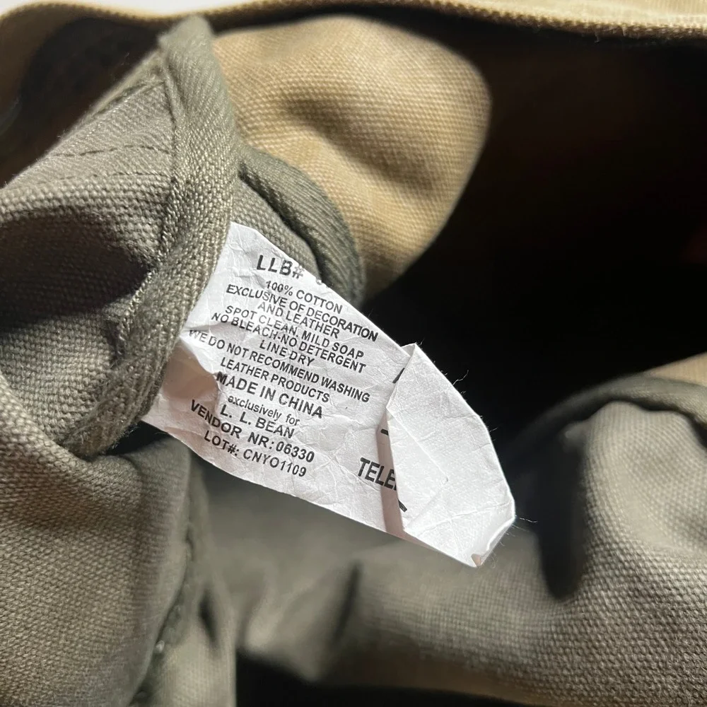 LL Bean Canvas Duffle Bag Khaki Olive Green World Hunger Relief Yum Logo Travel